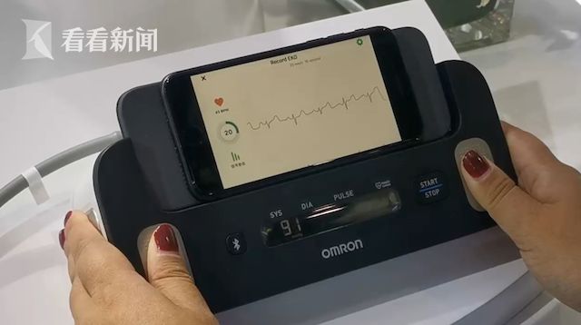 半岛官网欧姆龙：亚洲首发心电一体血压计 