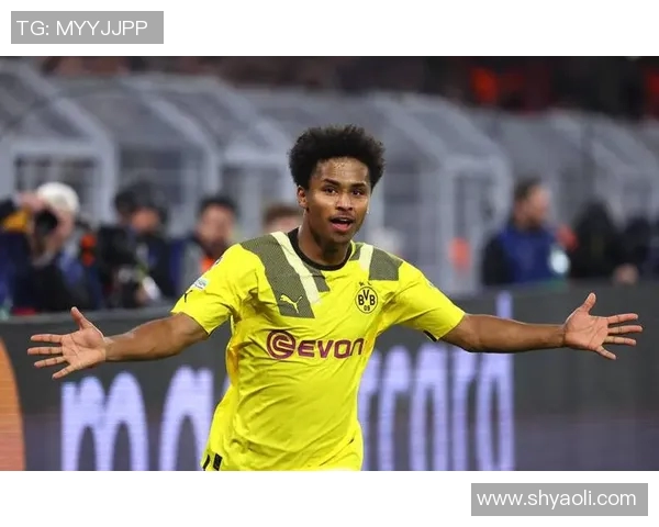 美因茨与斯图加特比赛得分分析及精彩瞬间回顾