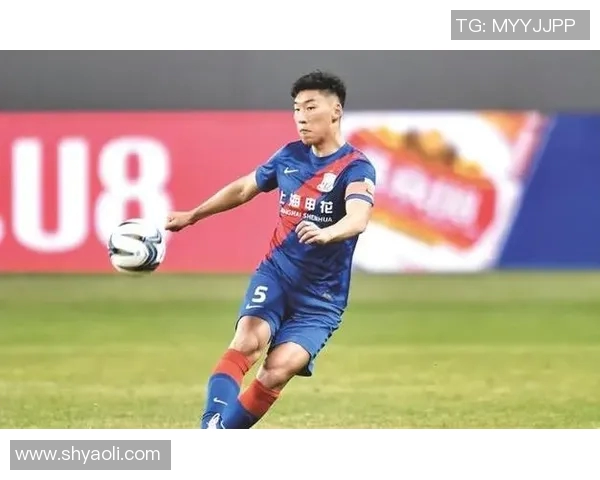 中超球员表现引热议 新星崭露头角助力球队冲刺联赛冠军