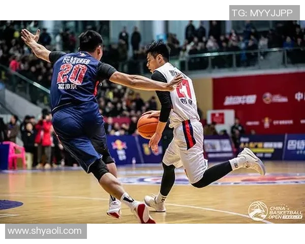 杭州篮球队在邀请赛中的灵活性表现分析与战术探讨